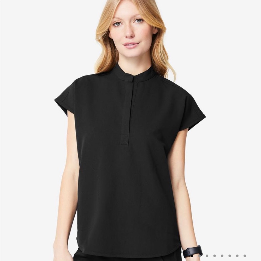 Figs Rafaela Scrub Top - Black - XS